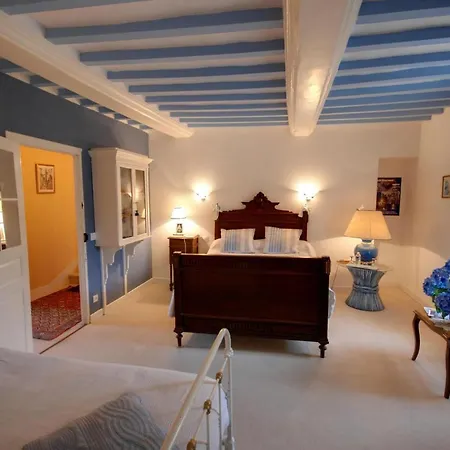 La Faisanderie Bed & Breakfast *
